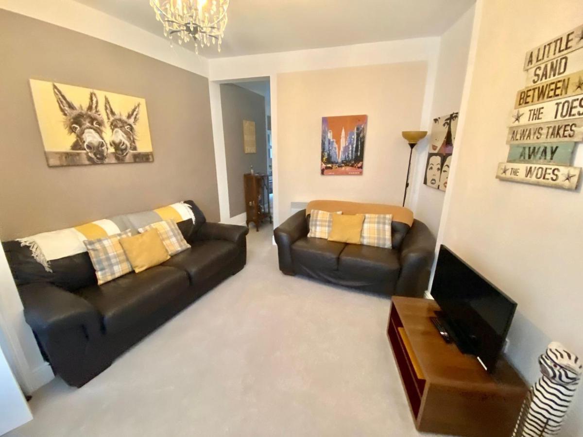 Blackpool Abode - The Buttercup Suite מראה חיצוני תמונה